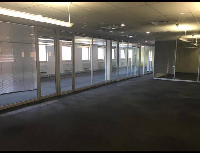 BUSINESS PROPERTY TO RENT IN SAMRAND BUSINESS PARK